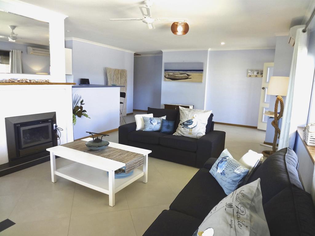 Salty Air Apartments Kingscote Kangaroo Island Quarto foto